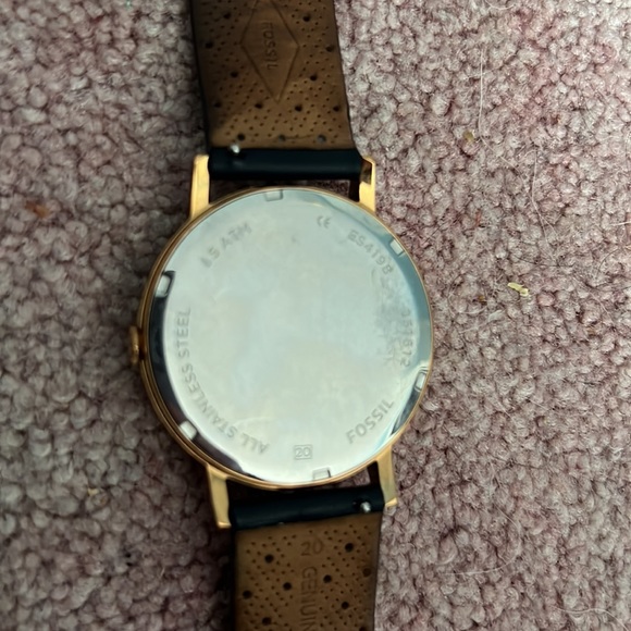 Fossil Watch - Picture 5 of 6